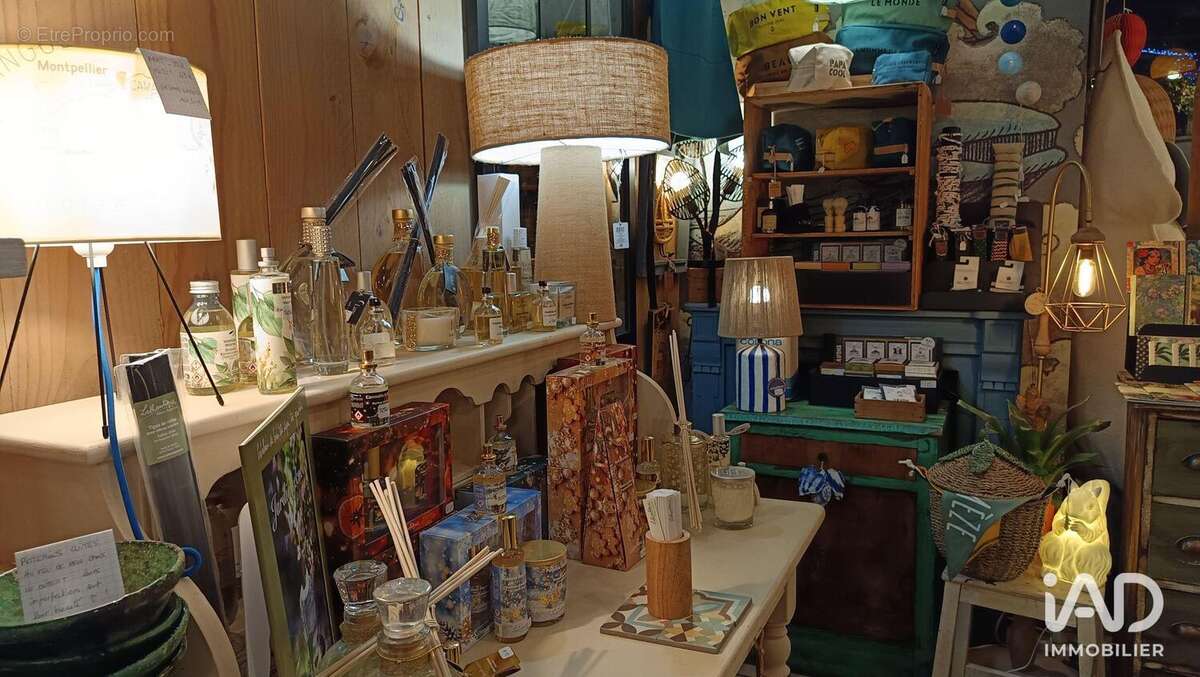 Photo 7 - Commerce à MEZE