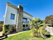 Maison à SAINT-YRIEIX-LA-PERCHE