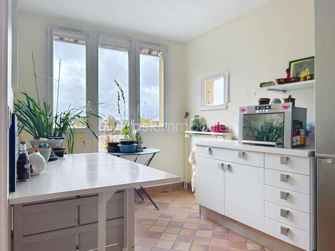 Appartement à CORBEIL-ESSONNES