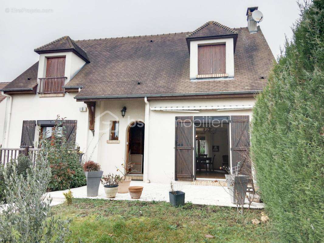Maison à CROSNE