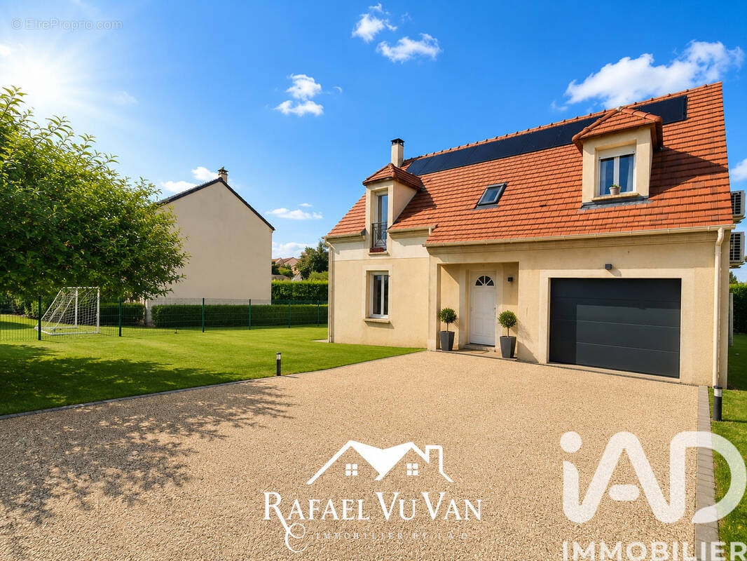 Photo 1 - Maison à ANGERVILLE