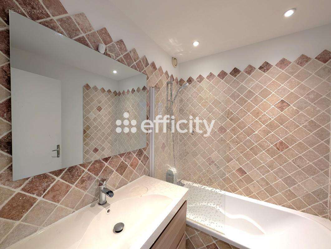 Appartement à EPINAY-SUR-SEINE