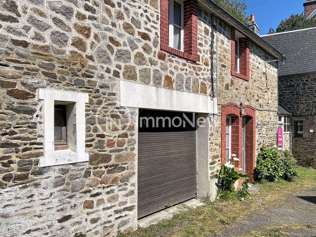 Maison à SAINT-JEAN-LE-THOMAS