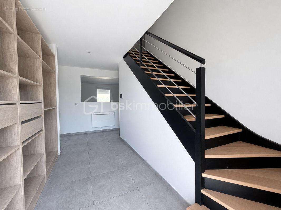 Pavillon contemporain de 2019 - photo 2