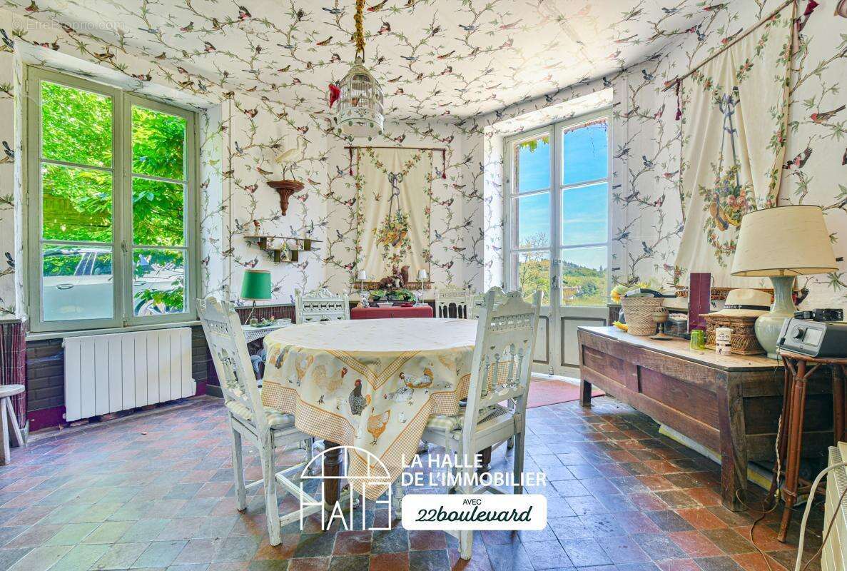Maison 535 m² à Saint-Sylvestre  - photo 10