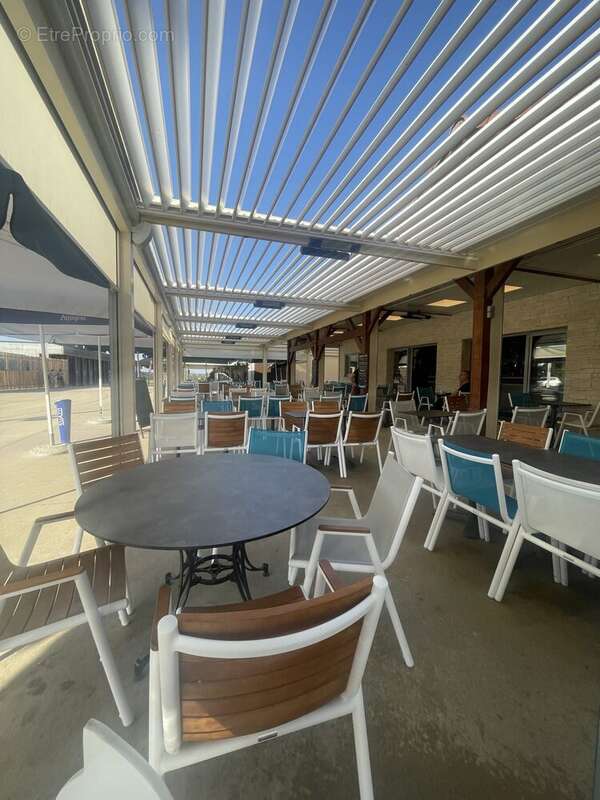 Autre à GIFFAUMONT-CHAMPAUBERT