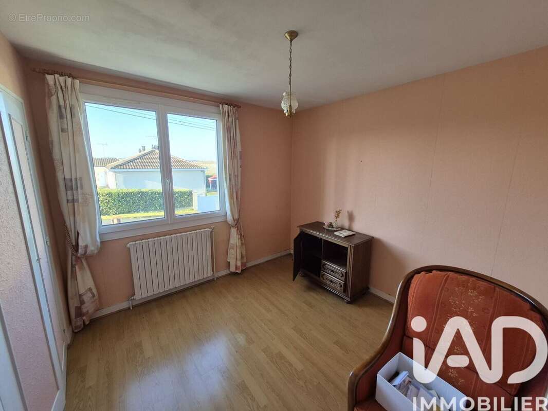 Photo 7 - Maison à LA CRECHE