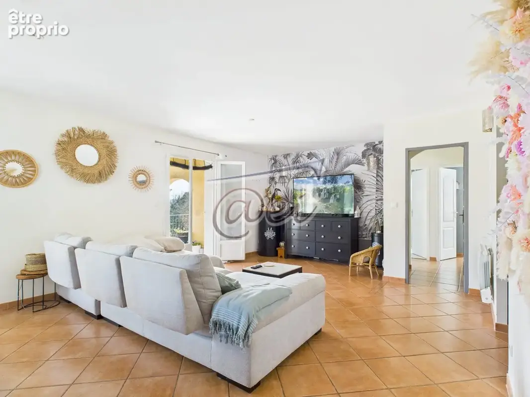 Maison 5 pièces 126 m² à vendre à Ginasservis (83560) - photo 3