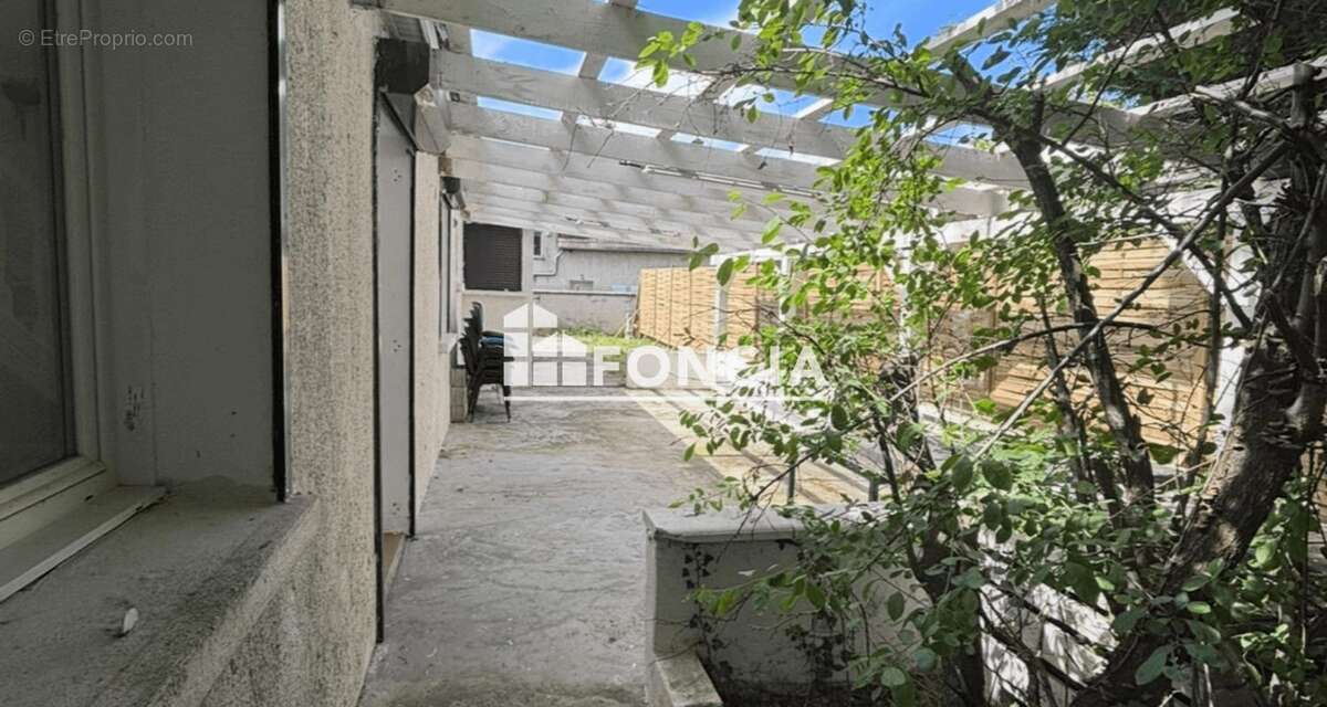 Maison à CROUY-EN-THELLE