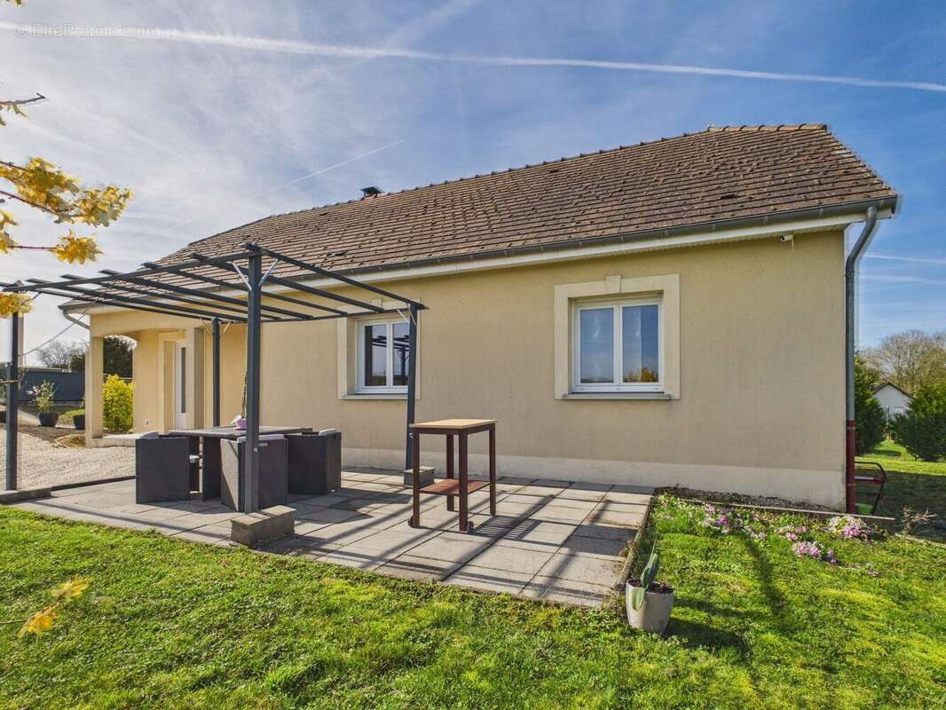 Maison à ASSENCIERES