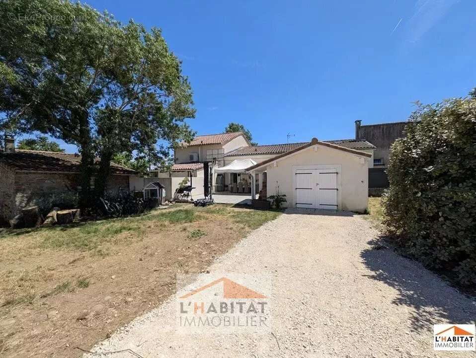 Maison à FONTENILLES