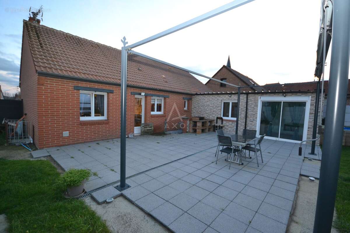 Maison à BIACHE-SAINT-VAAST