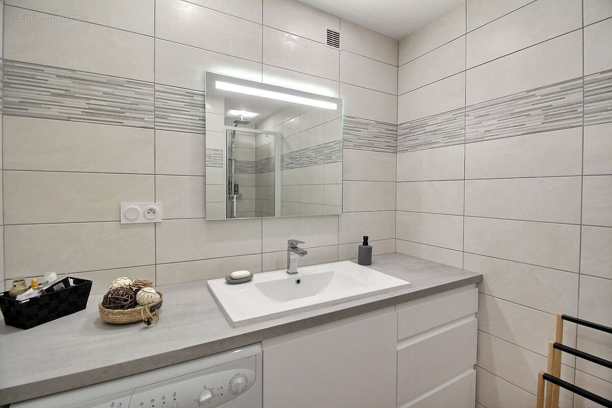 Appartement à SAINT-CYPRIEN