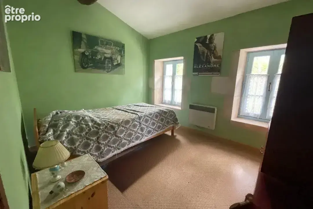 Maison de caractère avec  6 chambres, piscine et bel espace extérieur - photo 9