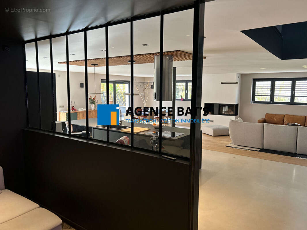 Photo 2 - Appartement à FRAISSES