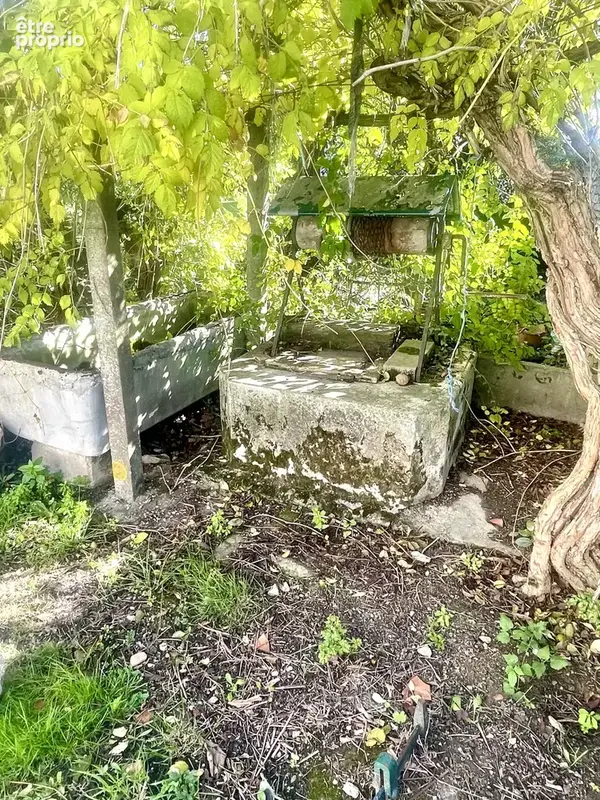 Maison ancienne avec dependances , axe mirebeau- neuville de poitou - photo 7