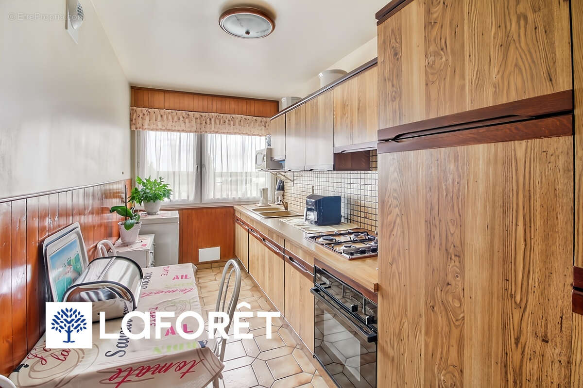 Appartement à RIS-ORANGIS