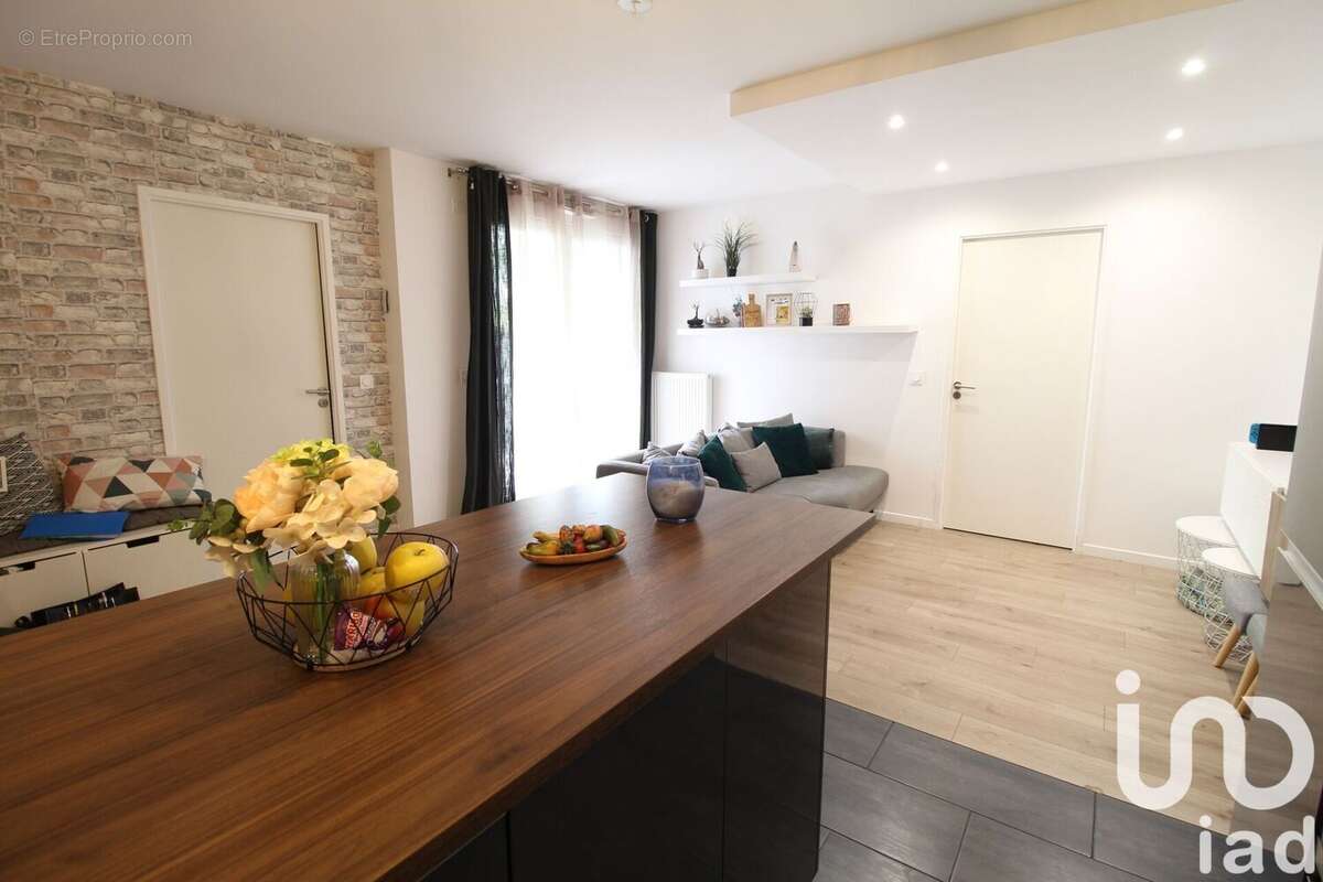 Photo 2 - Appartement à CORMEILLES-EN-PARISIS