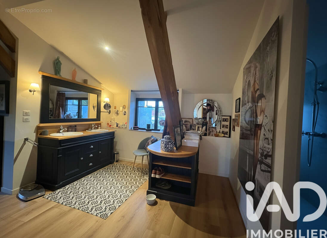 Maison 533 m² à Saint-Aubin  - photo 6