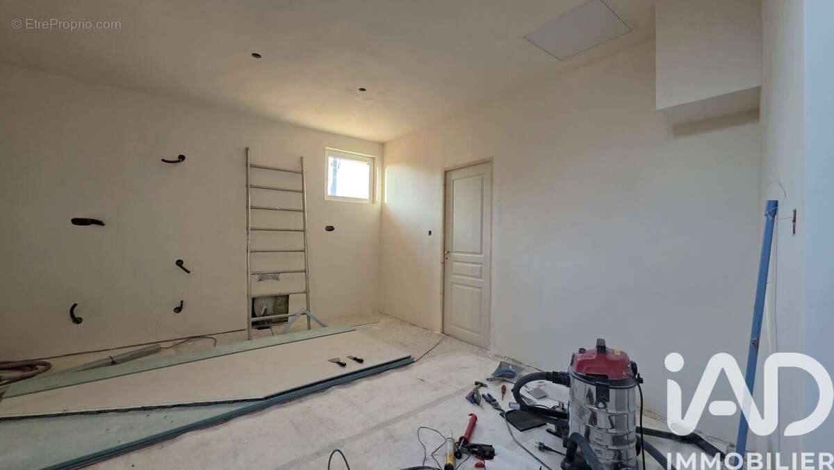 Photo 3 - Maison à VENTEUIL