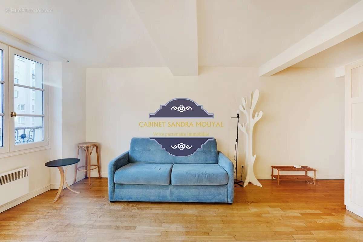 Appartement à PARIS-3E