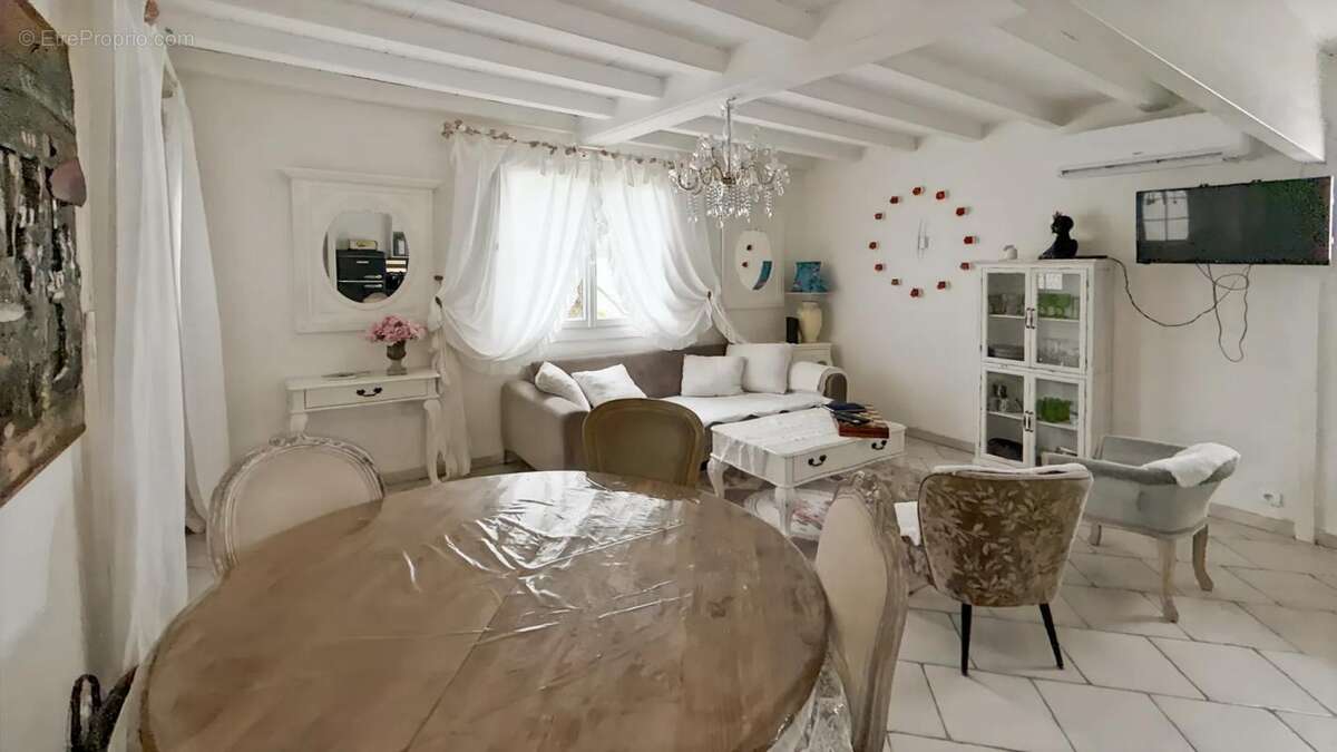 Maison à LE CHATEAU-D'OLERON