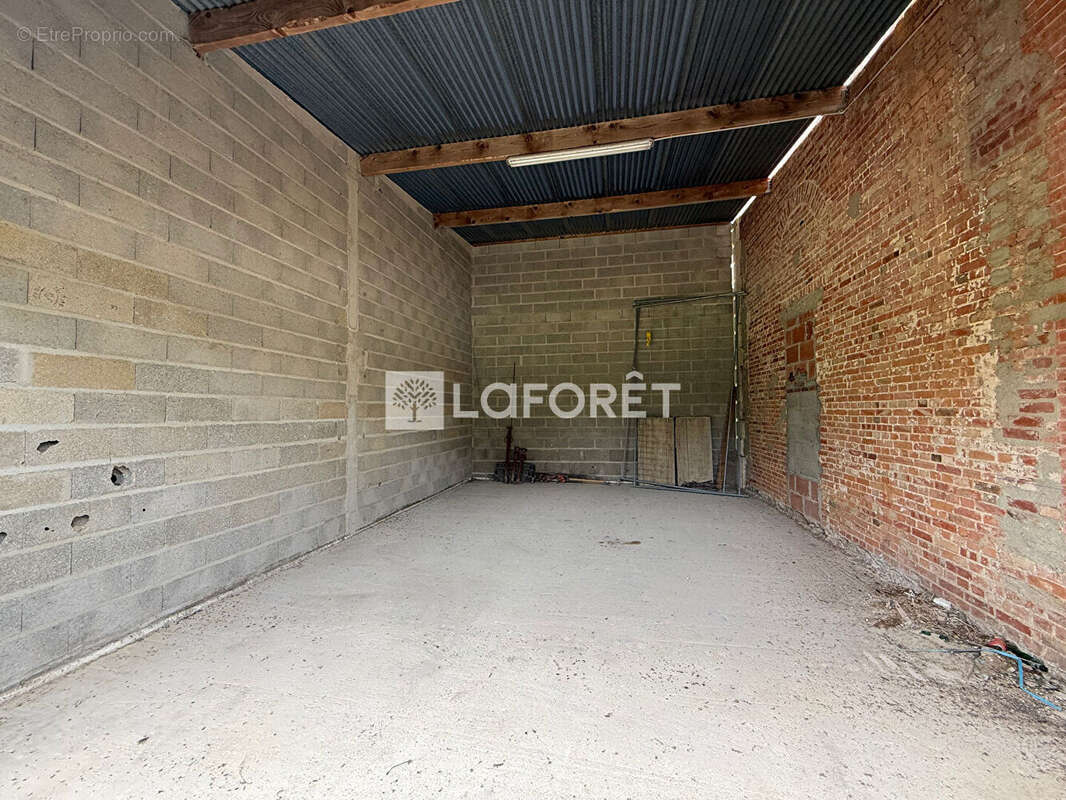 Terrain à DOULAINCOURT-SAUCOURT