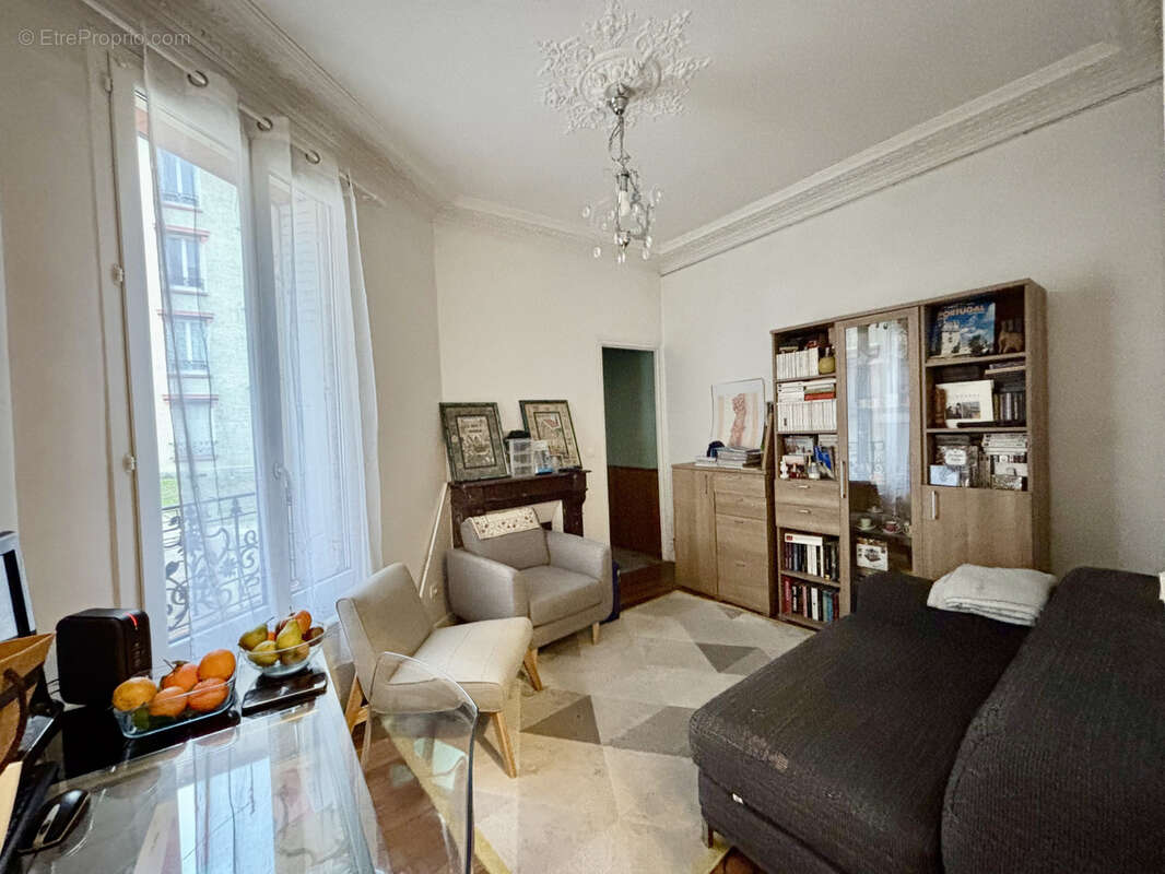Appartement à ENGHIEN-LES-BAINS