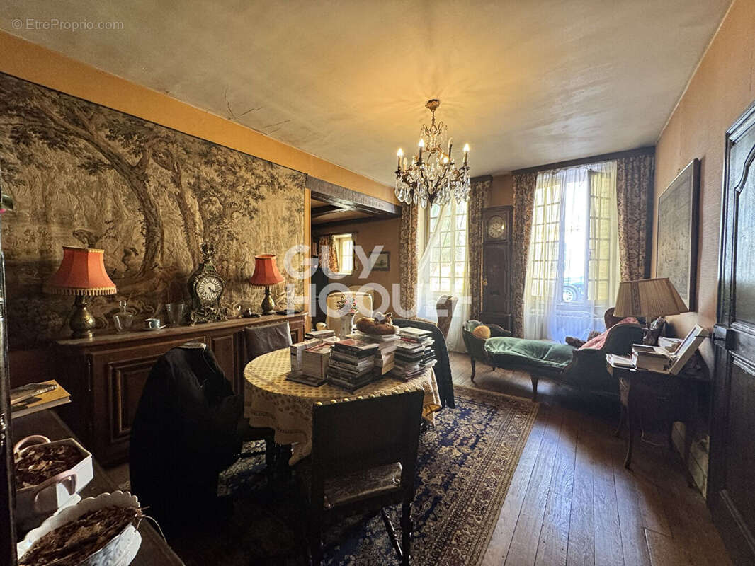 Maison à BRIEY