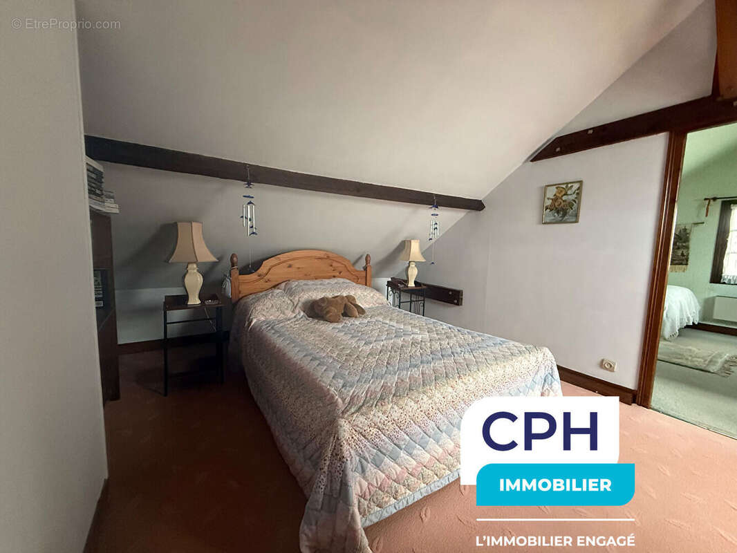 Maison à NOTRE-DAME-DE-COURSON