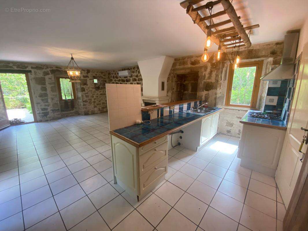 Maison de charme vue rivière – 139 m² – 2 logements indépendants - photo 10