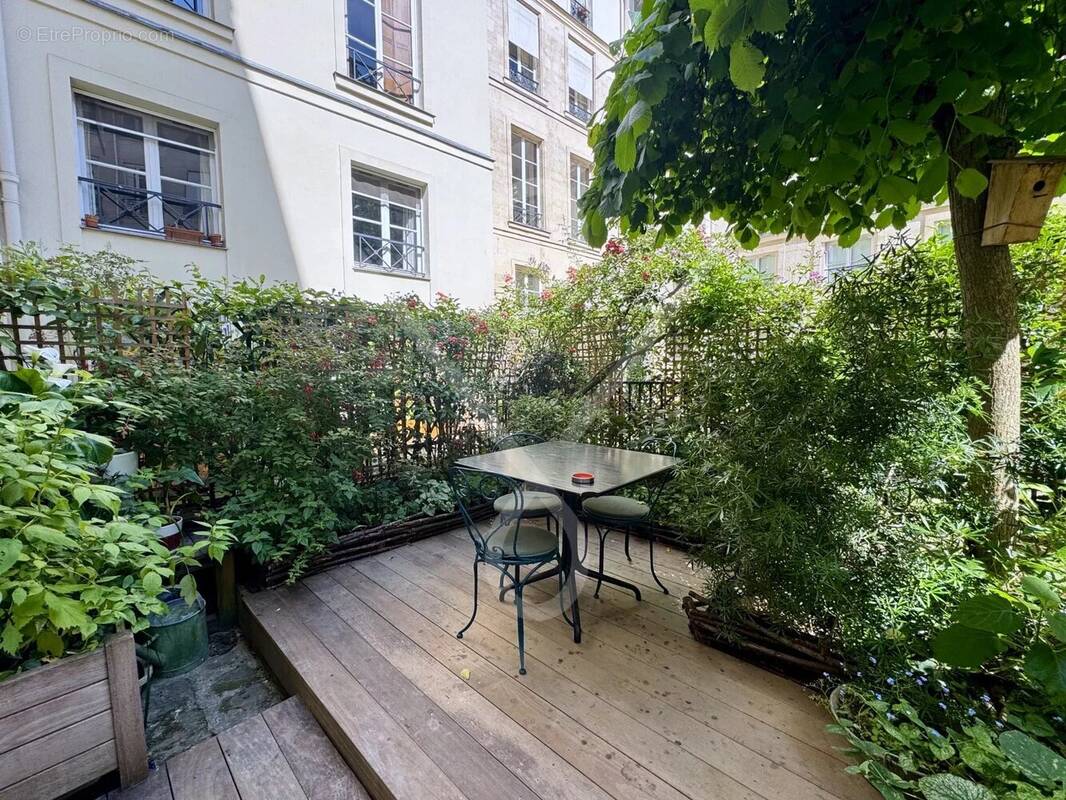 Appartement à PARIS-4E