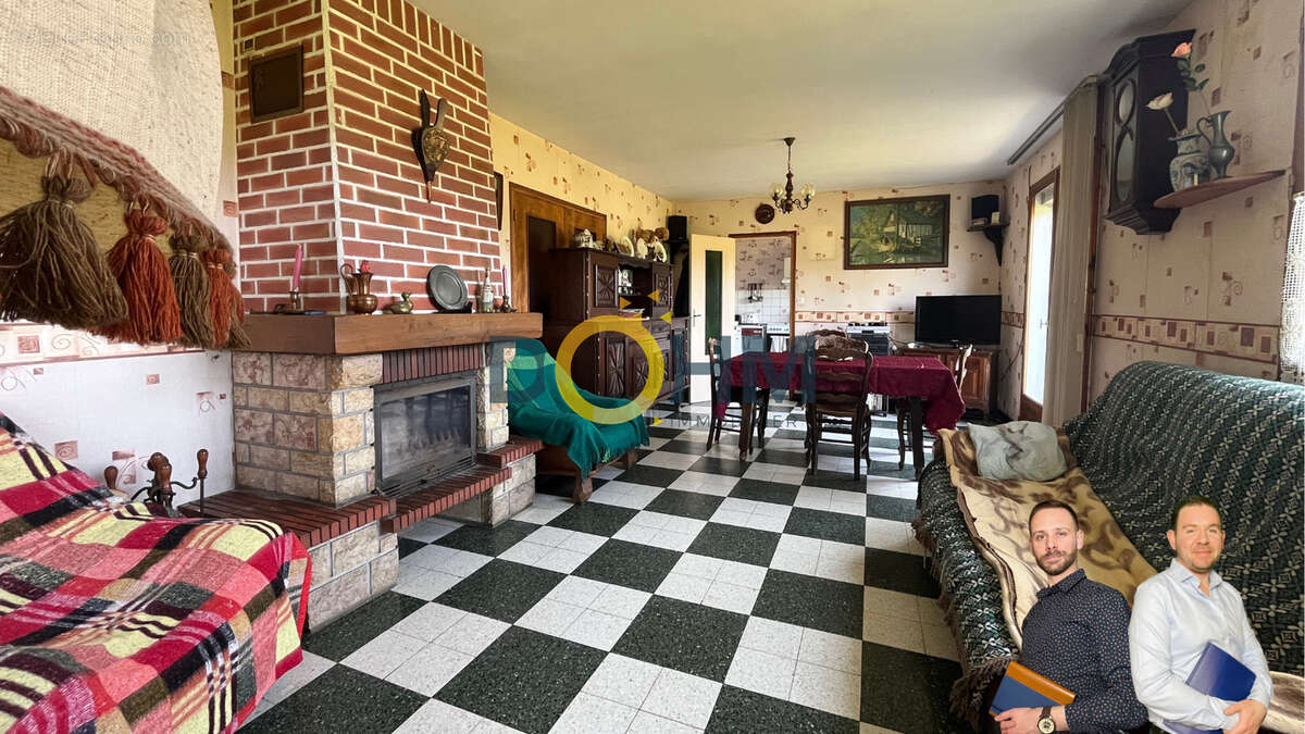 Maison à VITZ-SUR-AUTHIE
