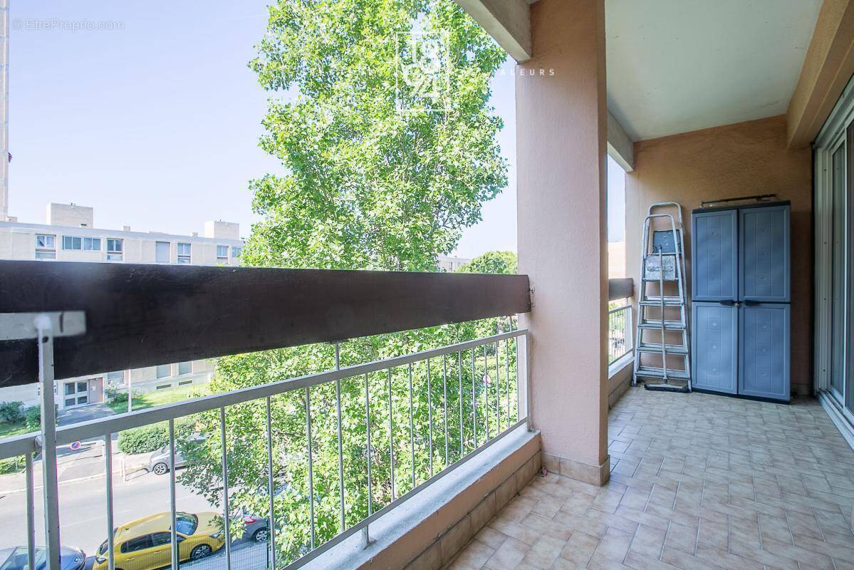 Appartement à MARSEILLE-12E