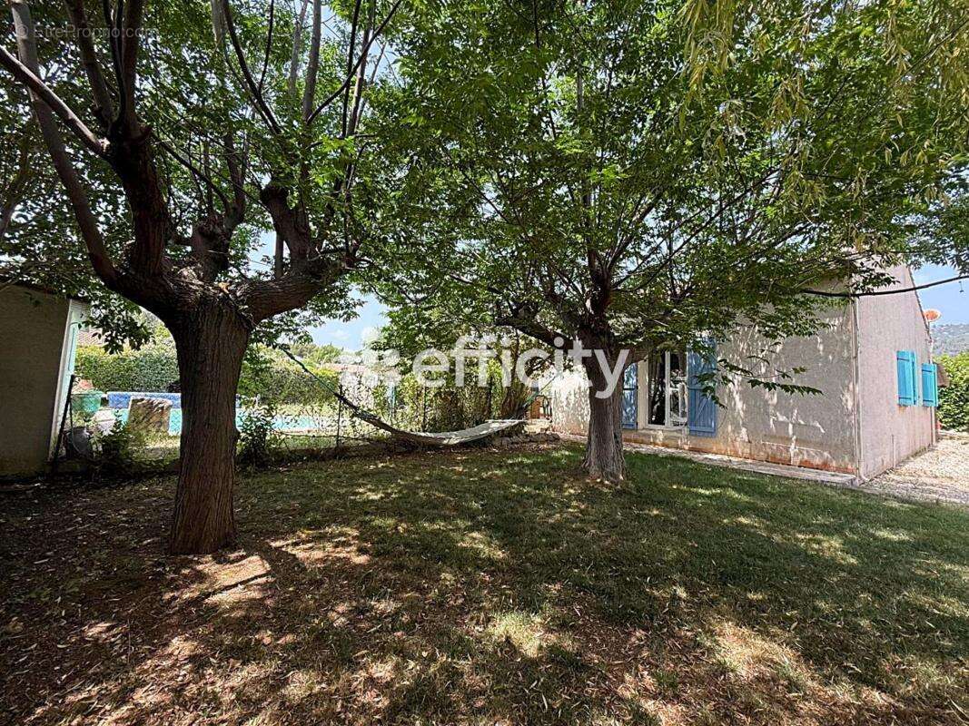 Maison à SAINT-JEAN-DE-FOS