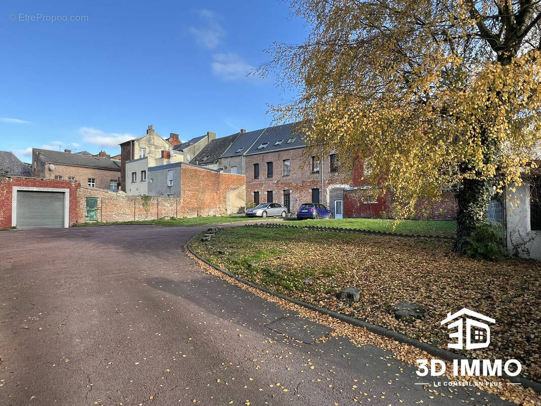 Appartement à AVESNES-SUR-HELPE