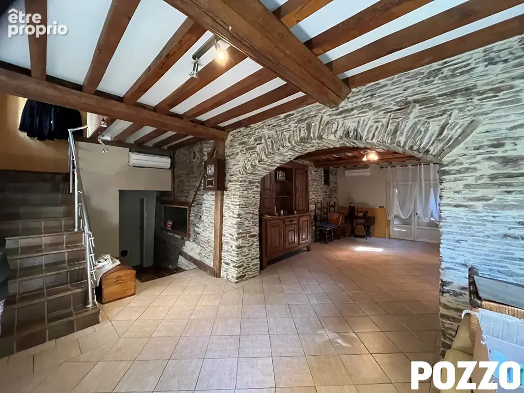 A vendre a montrabot maison en pierre au coeur de la campagne - photo 7