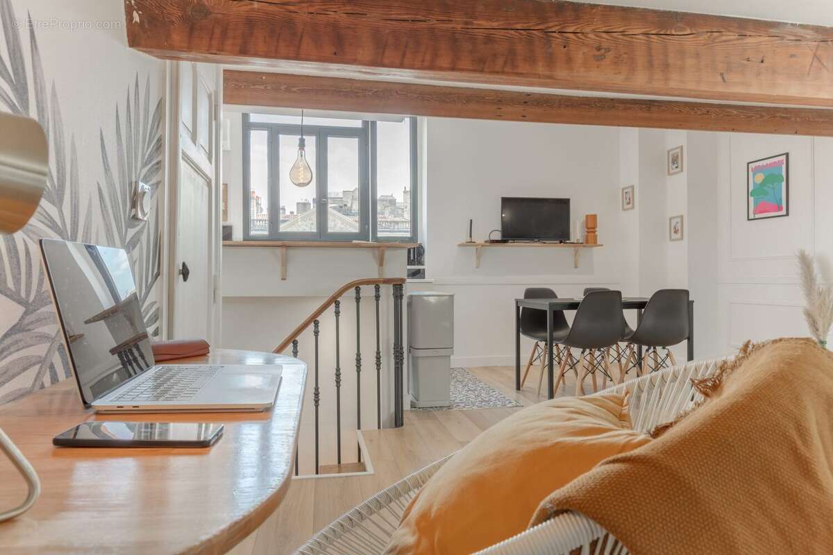 Appartement à BORDEAUX