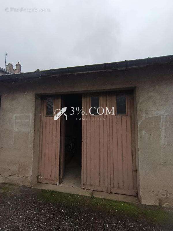 Maison à DAMELEVIERES