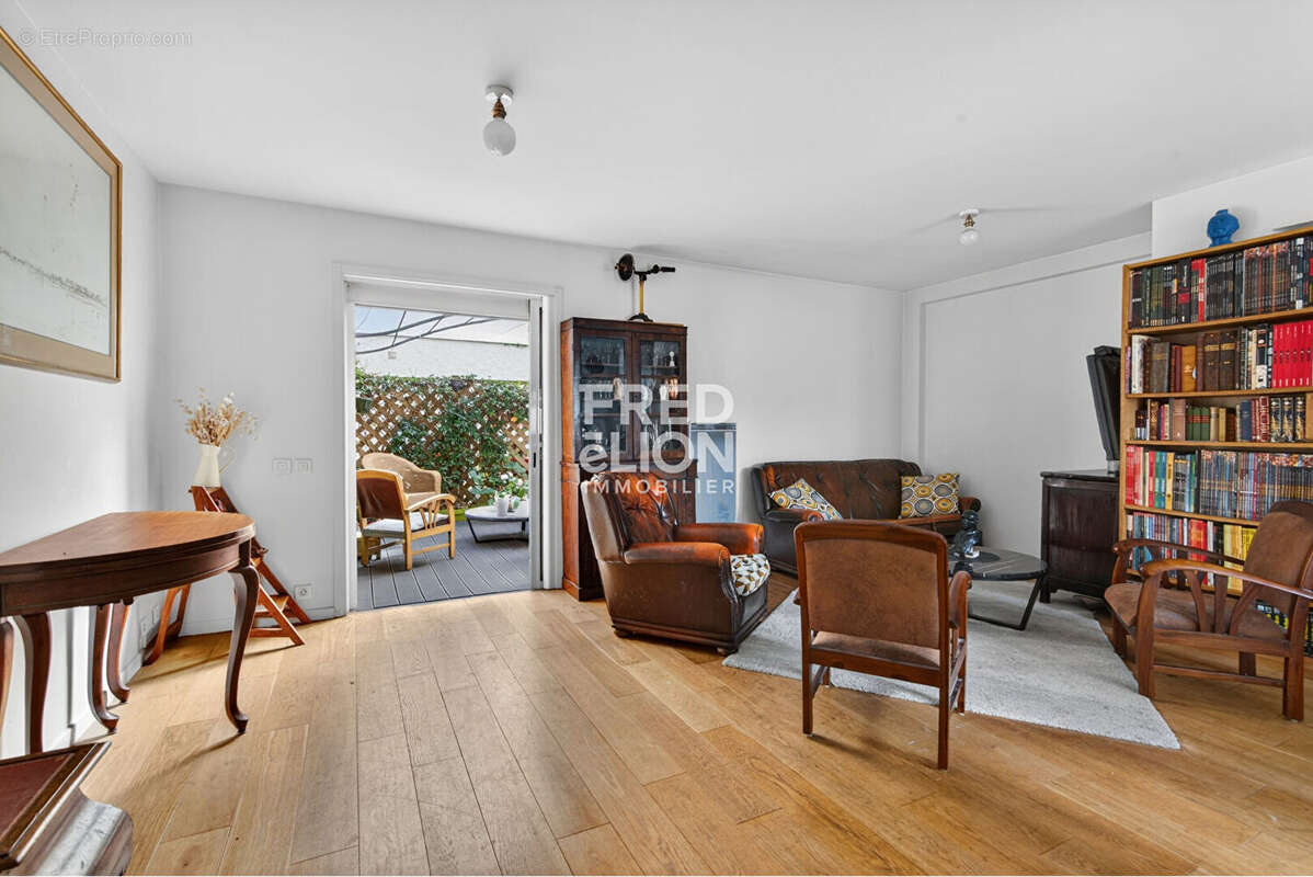 Appartement à PARIS-12E