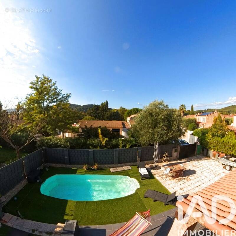 Photo 1 - Maison à LE BEAUSSET