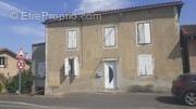 Photo 1 - Maison à VERGOIGNAN