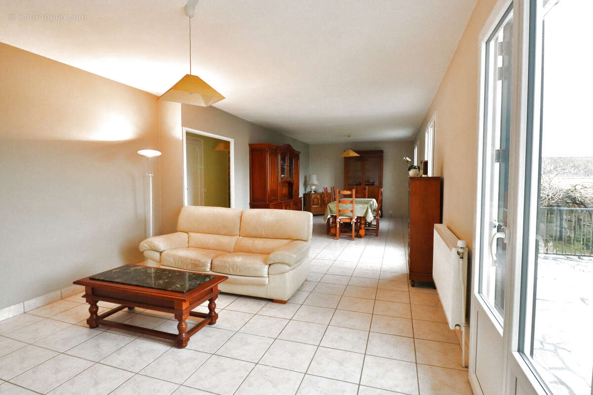 Maison à BARBEREY-SAINT-SULPICE
