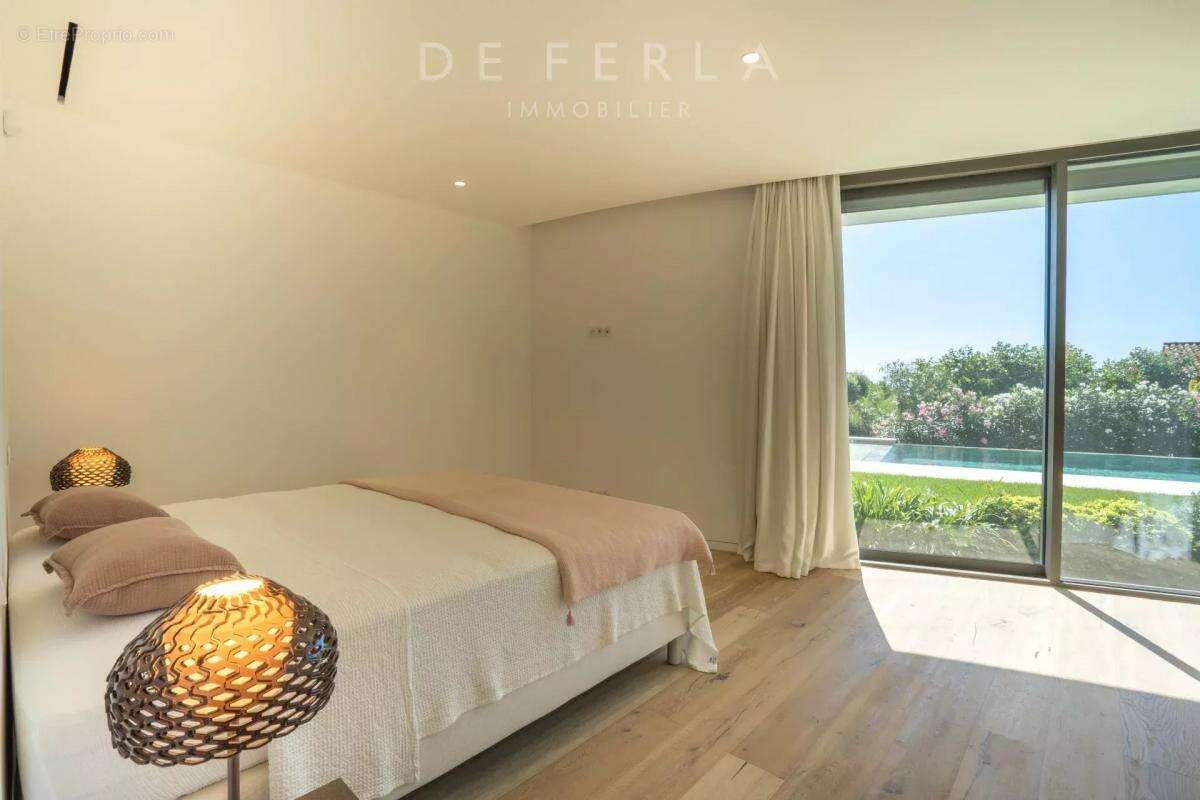 Maison à CAVALAIRE-SUR-MER