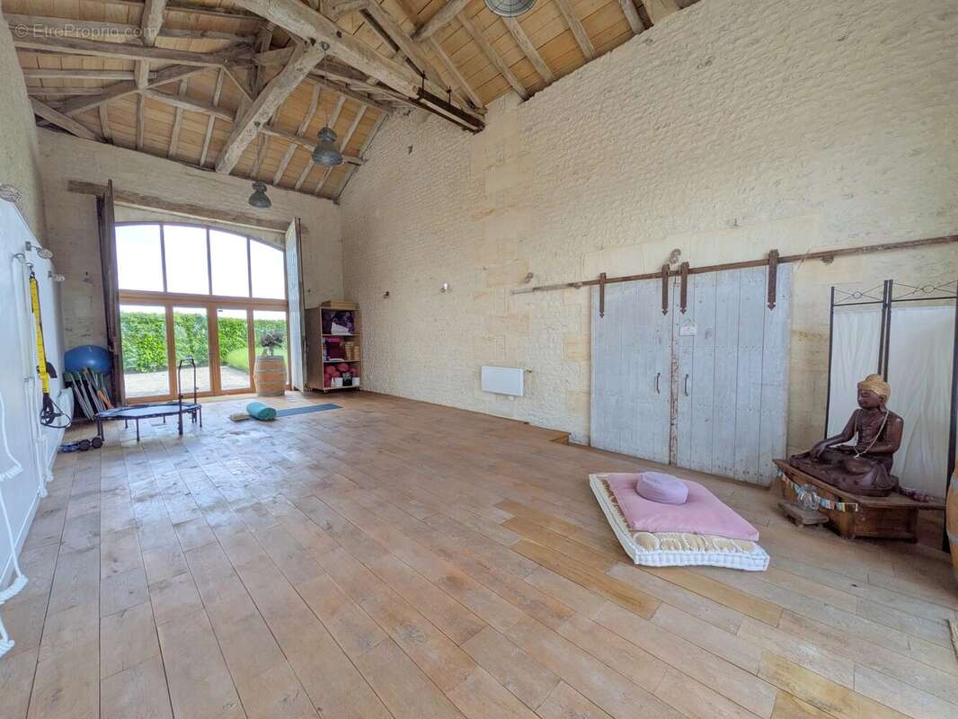 Maison à JONZAC