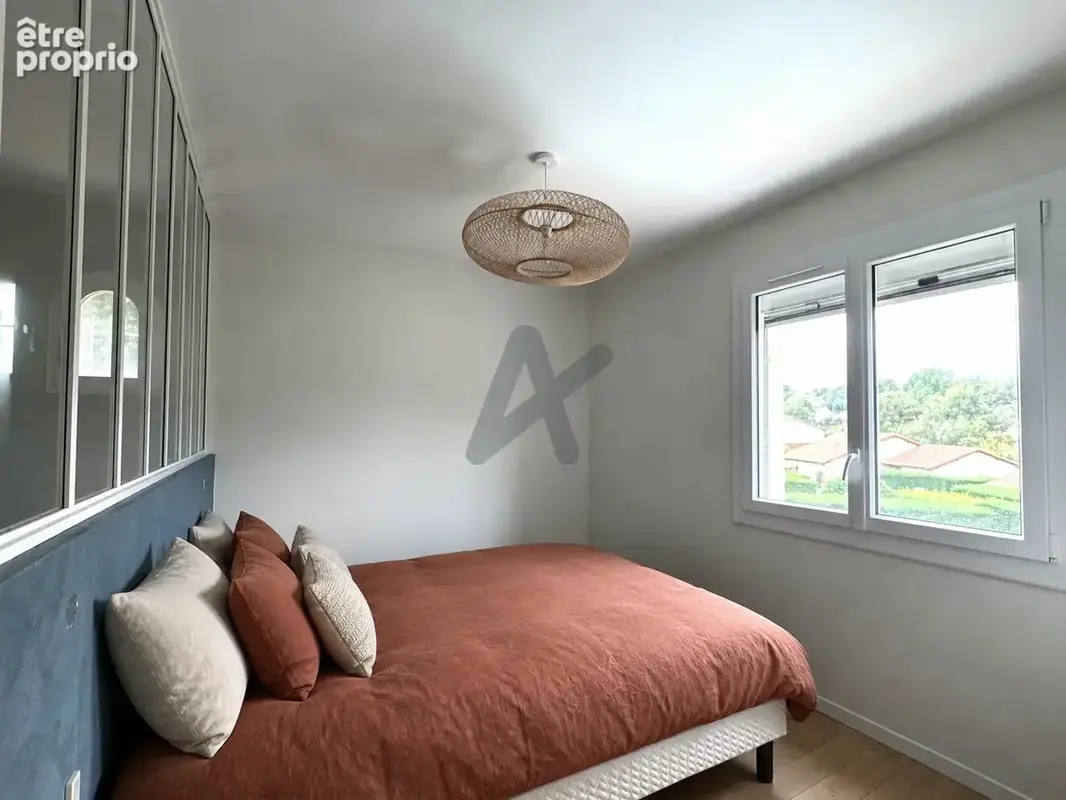 Maison 5 chambres au calme, prox écoles et commodités   Lissieu - photo 10
