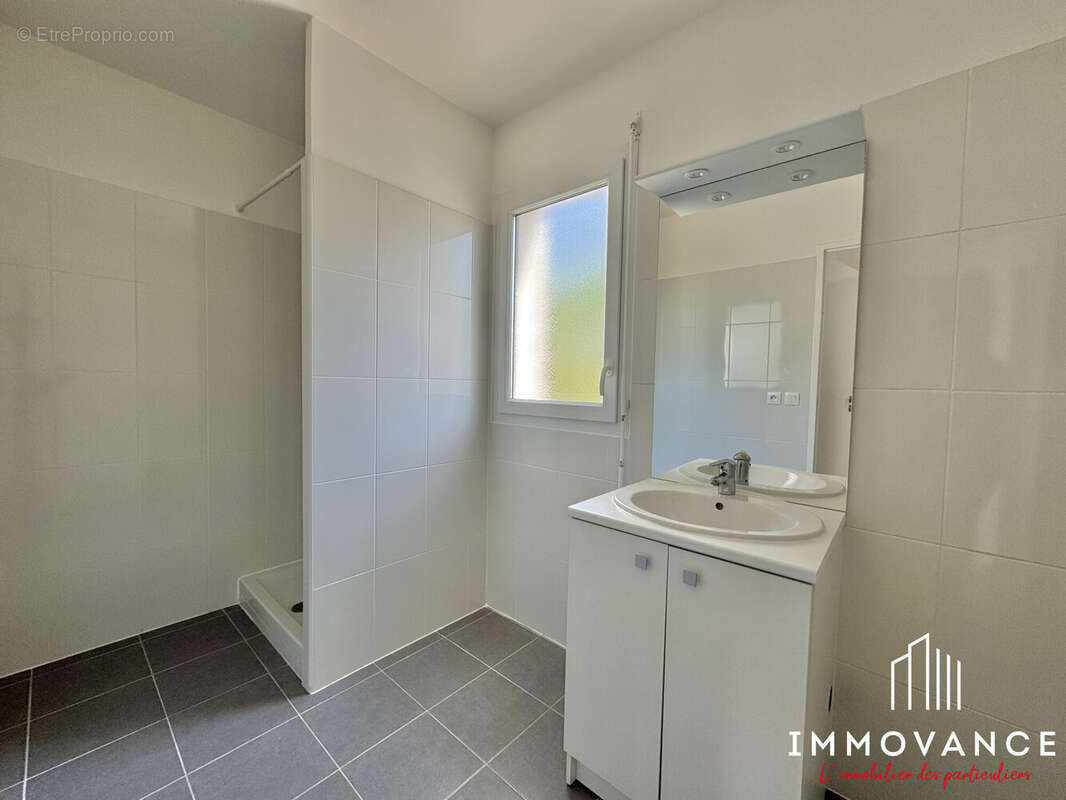 Appartement 67 m² à Les Matelles  - photo 7