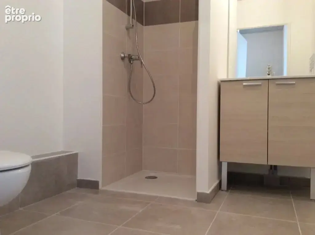 Vente Fréjus - Cais- Grand Studio Neuf - Parking - Locatif - photo 11