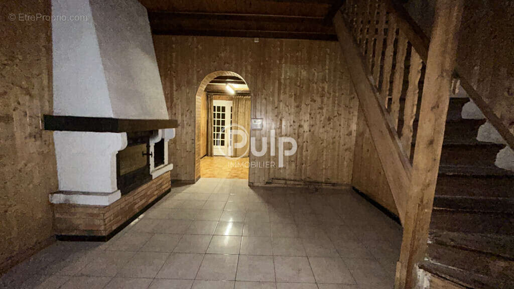 Maison à MONTIGNY-EN-GOHELLE