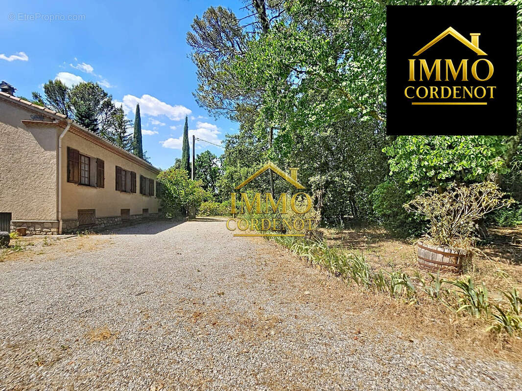 Maison à BRIGNOLES